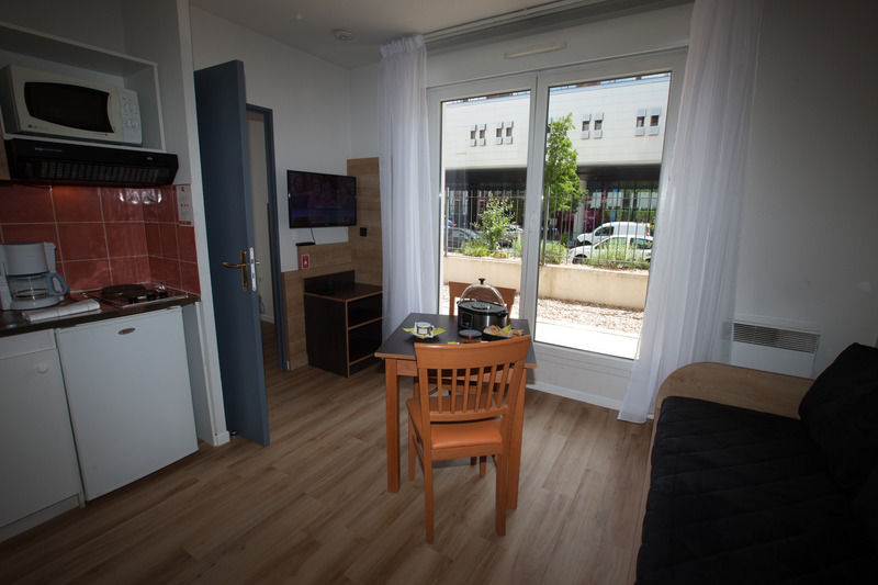 Apparthotel Privilodges Lyon Lumiere Esterno foto
